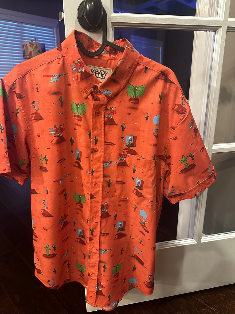 RSVLTS Looney Tunes Orange Cartoon Desert Short-Sleeve Button-Up Shirt